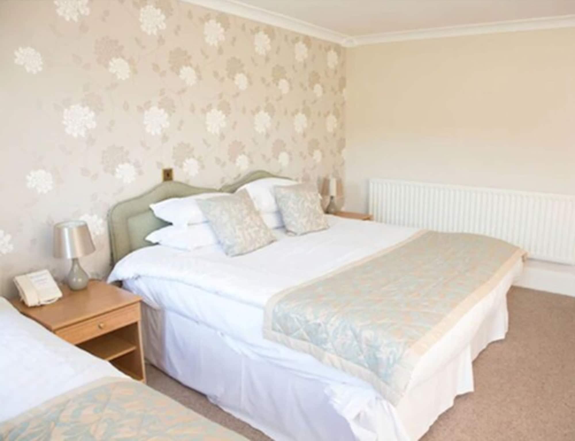 Woodland Manor Hotel 3*
