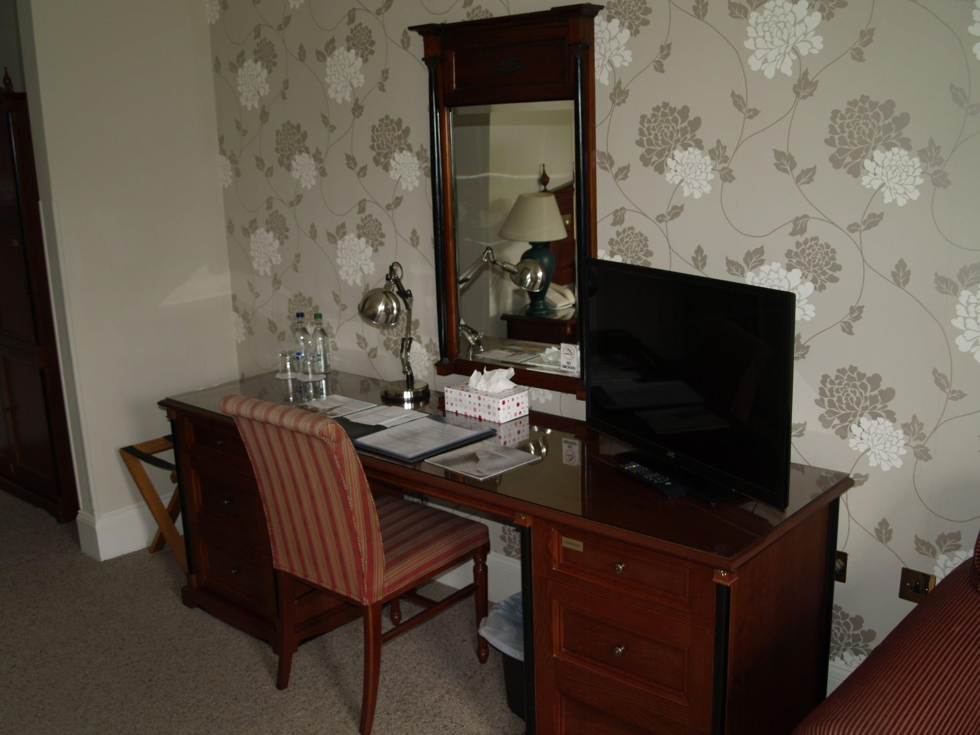 Woodland Manor 3* Bedford