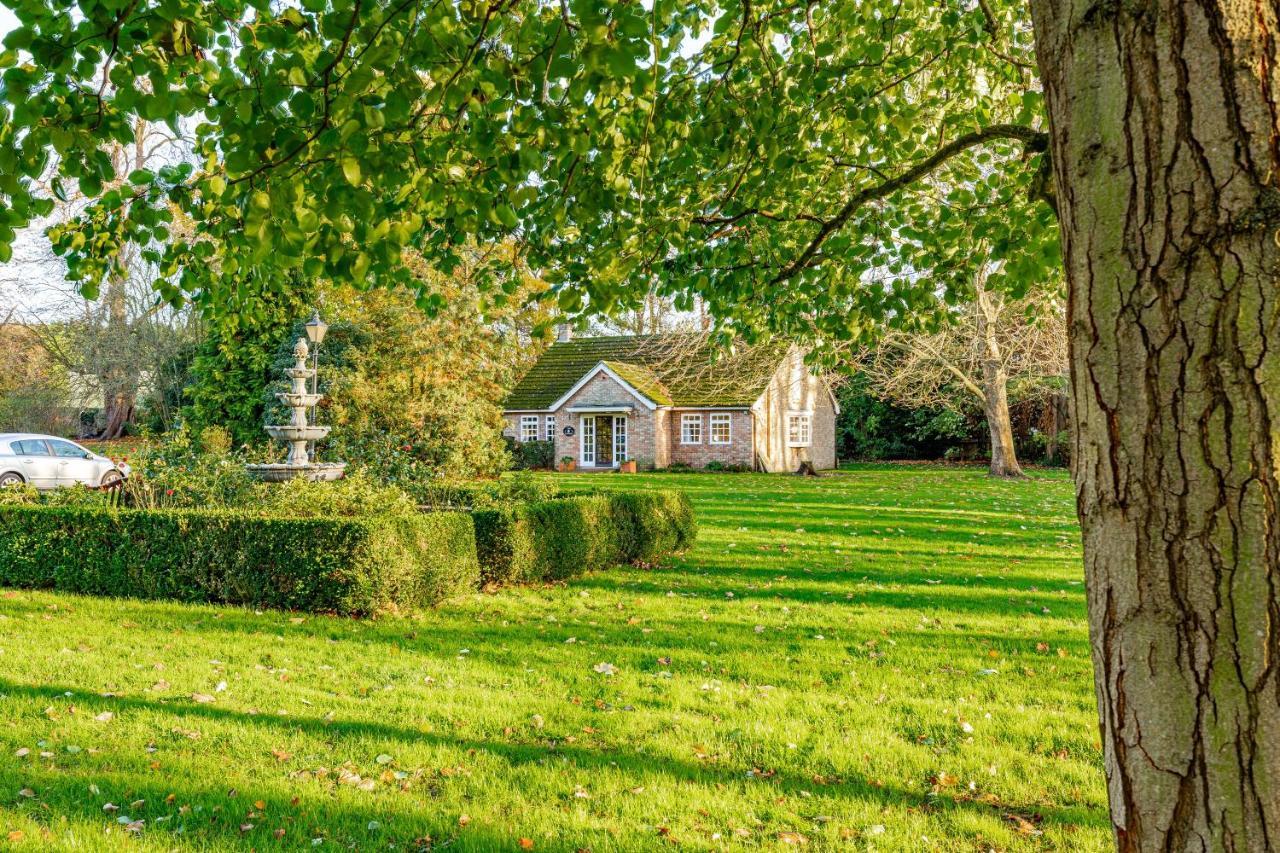 Woodland Manor 3* Bedford