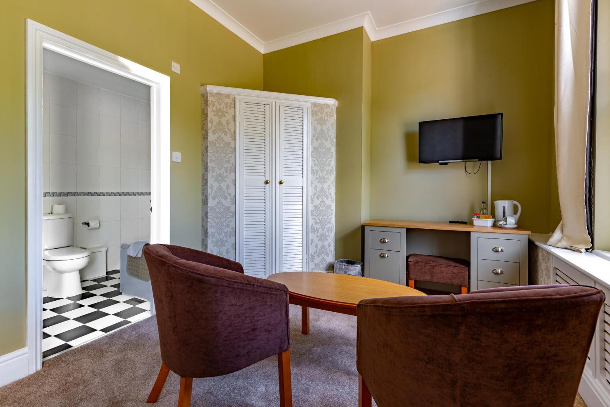 Hotel Woodland Manor 3*
