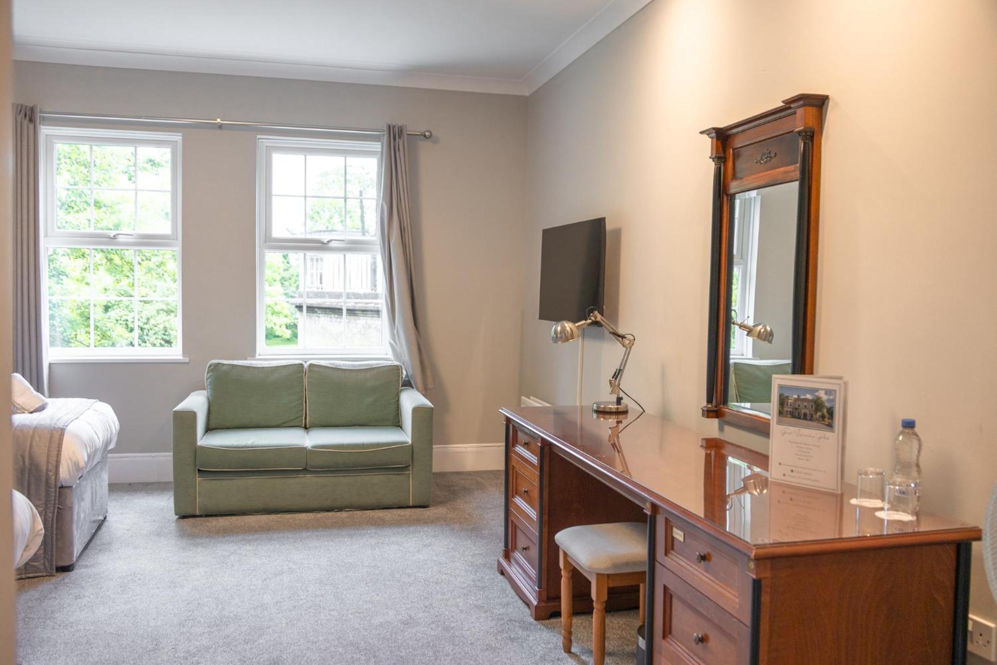 Hotel Woodland Manor 3*